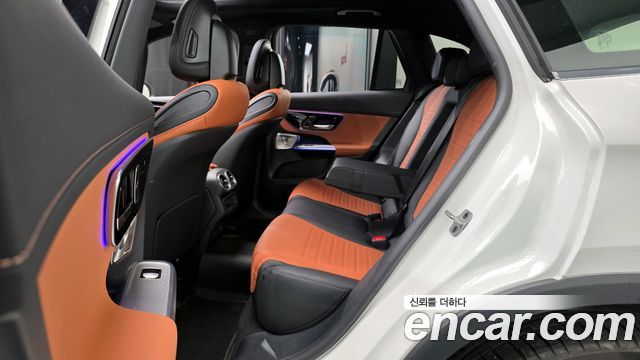 Mercedes-Benz GLC-Class 2025 — photo 18