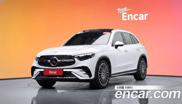 Mercedes-Benz GLC-Class 2025 — photo 1