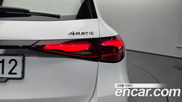 Mercedes-Benz GLC-Class 2025 — photo 9