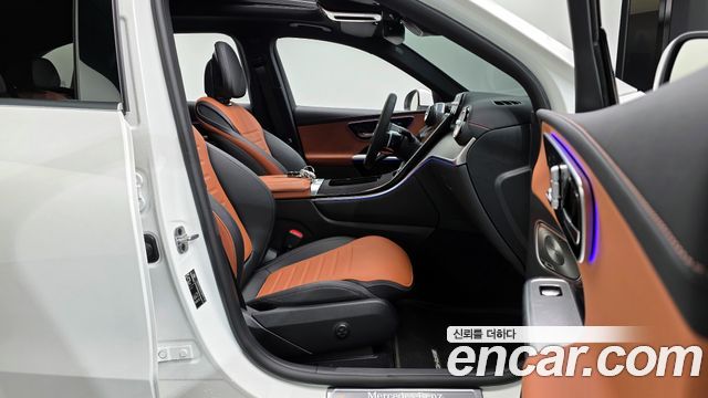 Mercedes-Benz GLC-Class 2025 — photo 16