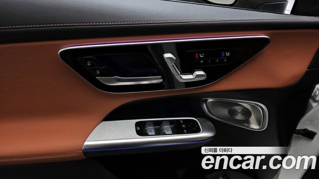 Mercedes-Benz GLC-Class 2025 — photo 29