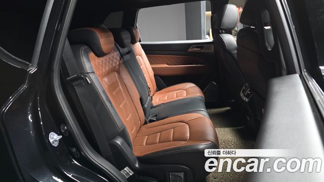 KG Mobility Rexton 2018 — photo 18