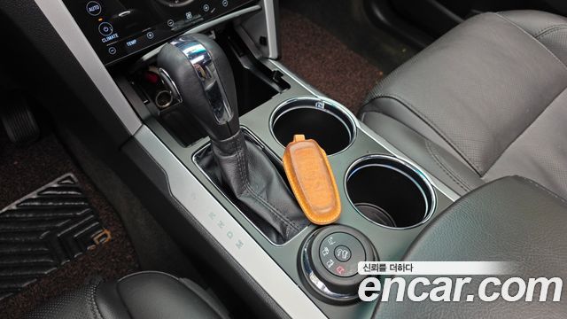 Ford Explorer 2013 — photo 12