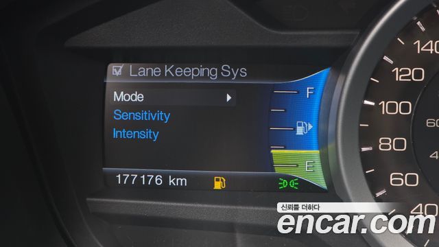 Ford Explorer 2013 — photo 23