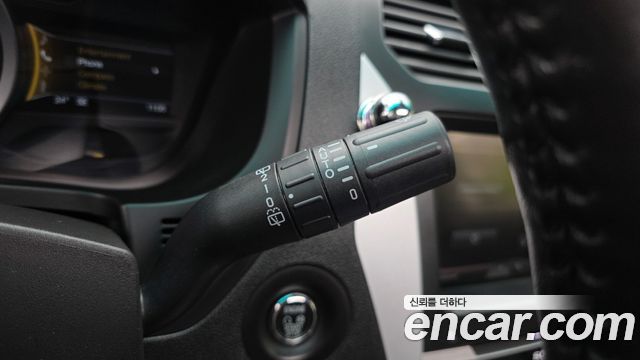 Ford Explorer 2013 — photo 27
