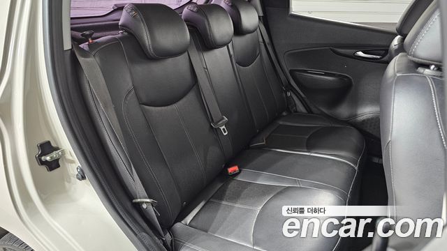 Chevrolet Korea Spark 2018 — photo 12
