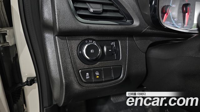 Chevrolet Korea Spark 2018 — photo 14