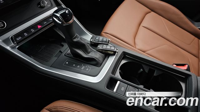 Audi Q3 2025 — photo 12