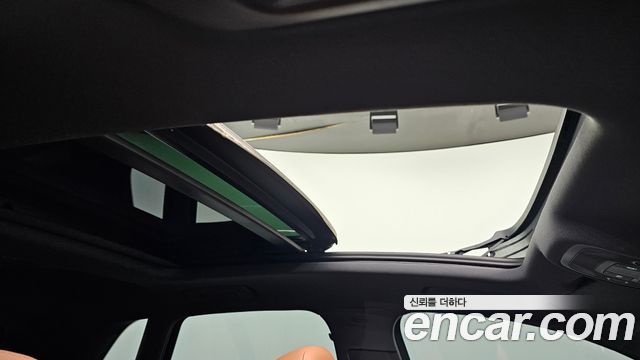 Audi Q3 2025 — photo 22
