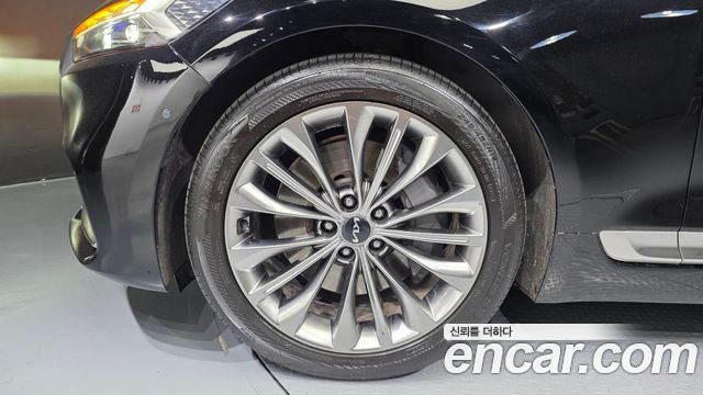 Kia K9 2023 — photo 5