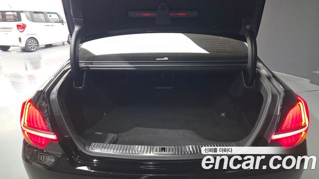 Kia K9 2023 — photo 25