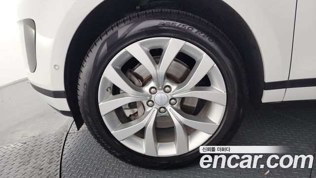Land Rover Range Rover Evoque 2020 — photo 5