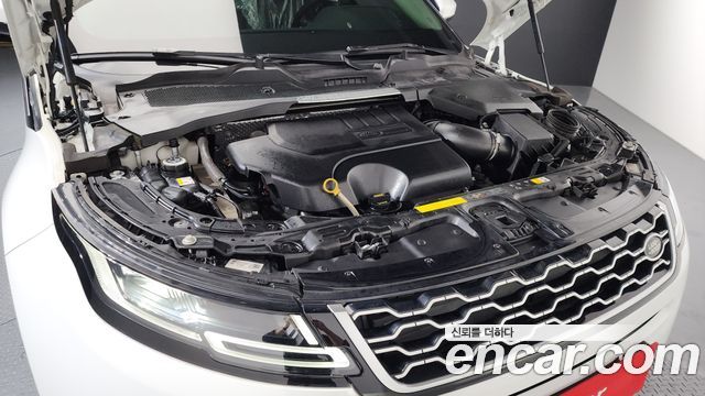 Land Rover Range Rover Evoque 2020 — photo 6