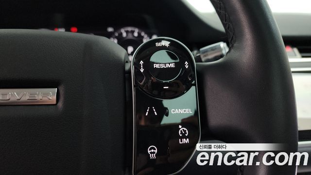 Land Rover Range Rover Evoque 2020 — photo 17