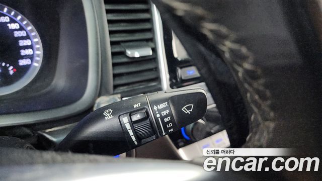 Hyundai Sonata 2018 — photo 19