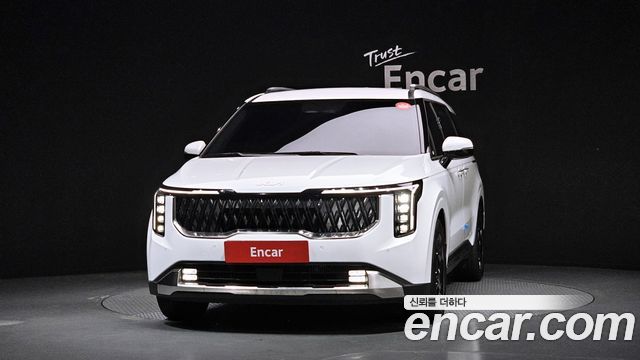 Kia Canival 2025 — photo 3
