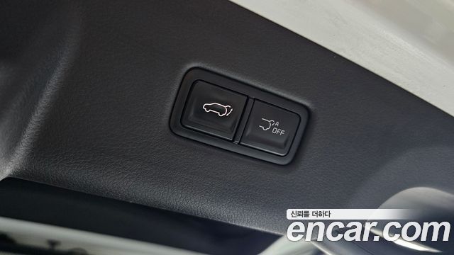 Kia Canival 2025 — photo 16