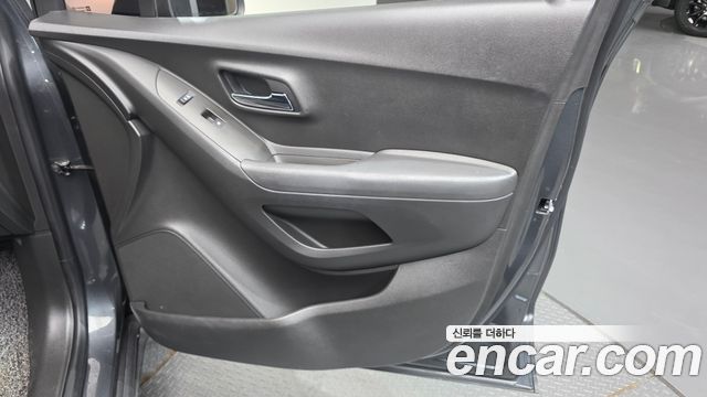 Chevrolet Korea Trax 2016 — photo 15