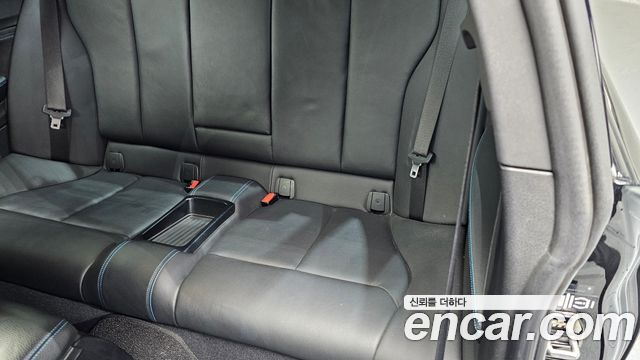 BMW M2 2018 — photo 18