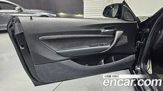 BMW M2 2018 — photo 14