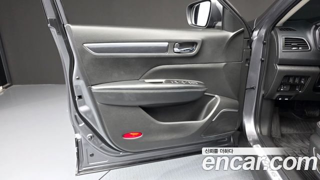 Renault Korea QM6 2022 — photo 14