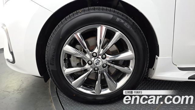 Kia Canival 2019 — photo 5