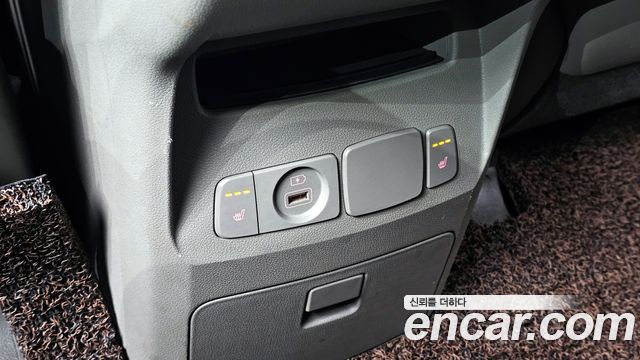 Kia Canival 2019 — photo 18