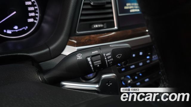 Hyundai Genesis 2014 — photo 24