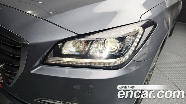Hyundai Genesis 2014 — photo 8