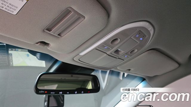 Hyundai Genesis 2014 — photo 28