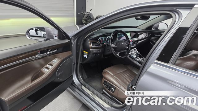 Genesis EQ900 2016 — photo 13