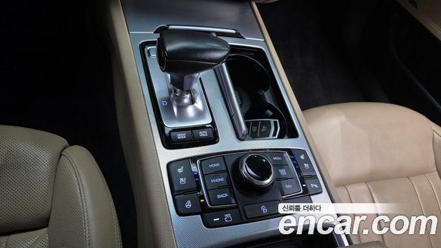 Genesis G80 2017 — photo 12