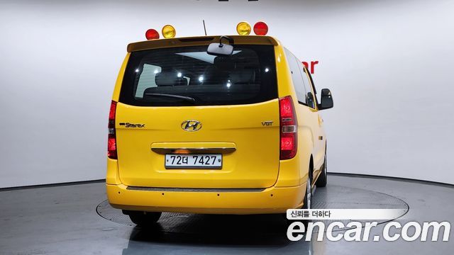 Hyundai Starex 2019 — photo 4