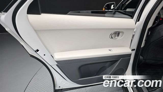 Hyundai Ioniq5 2022 — photo 15