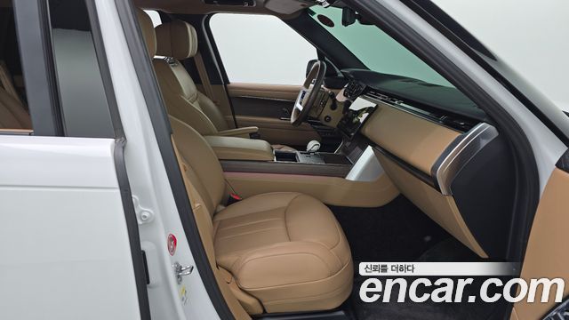 Land Rover Range Rover 2024 — photo 16