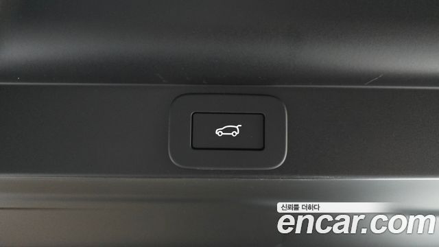 Land Rover Range Rover 2024 — photo 28