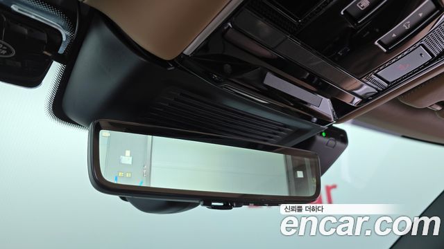 Land Rover Range Rover 2024 — photo 31