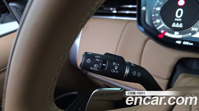 Land Rover Range Rover 2024 — photo 36