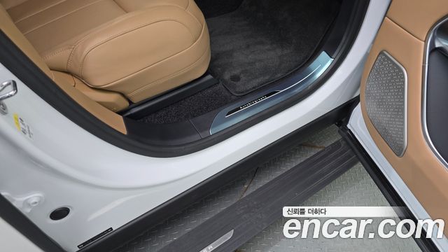 Land Rover Range Rover 2024 — photo 40