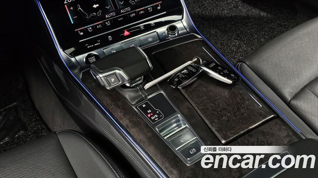 Audi A6 2021 — photo 12