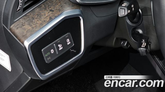 Audi A6 2021 — photo 20