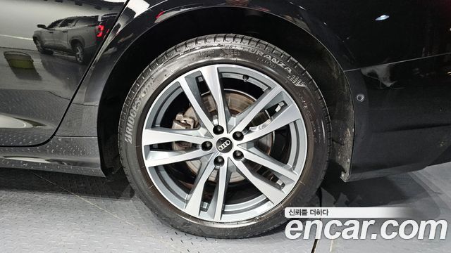 Audi A6 2021 — photo 7