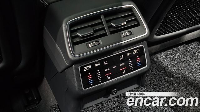 Audi A6 2021 — photo 32