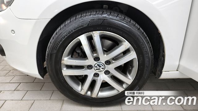 Volkswagen Golf 2012 — photo 5