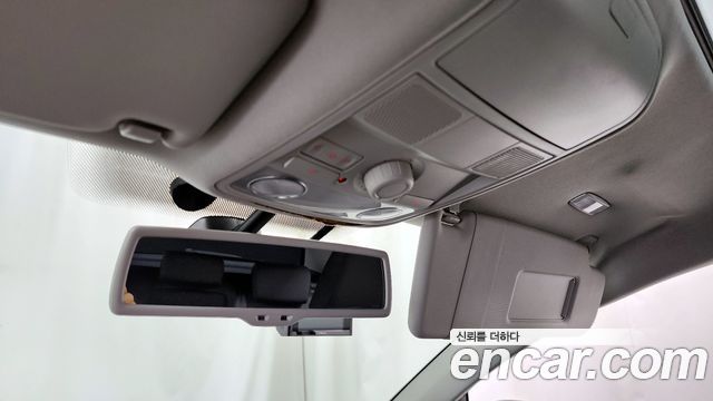 Volkswagen Golf 2012 — photo 17