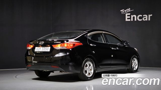 Hyundai AVANTE 2011 — photo 2