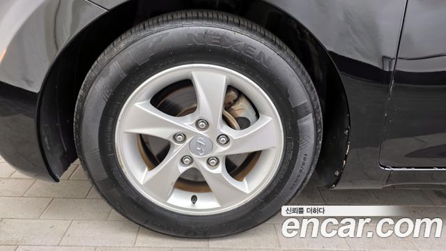 Hyundai AVANTE 2011 — photo 5
