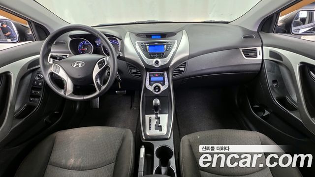 Hyundai AVANTE 2011 — photo 7