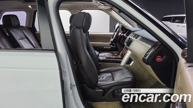 Land Rover Range Rover 2014 — photo 12