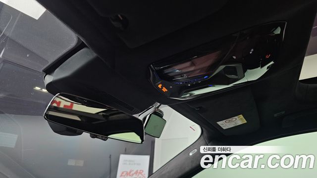 BMW 7-Series 2023 — photo 19